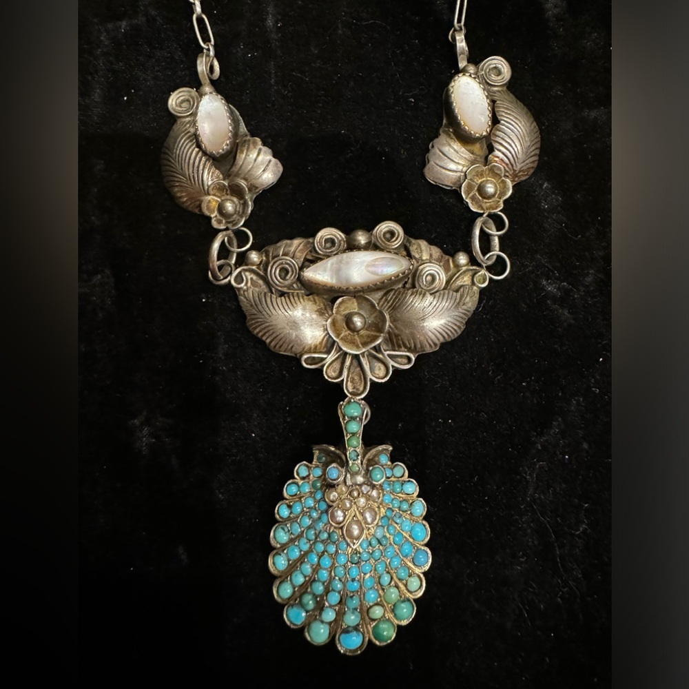 Sterling Vintage Navajo with Mother of Pearl and Turquoise Owl drop Nacklace
